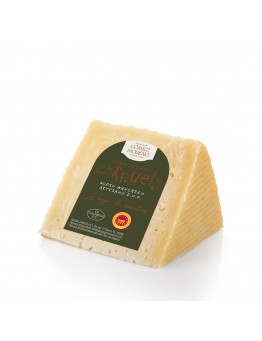 Porción de queso manchego semicurado artesano Carpuela